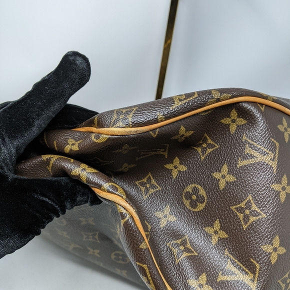 LOUIS VUITTON Delightful GM Monogram Shoulder Bag - Picture 8 of 16
